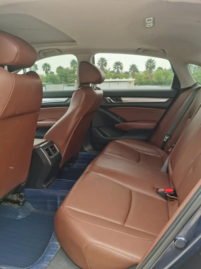 2019 Honda Inspire 2.0L 146HP L4 E-CVT Hybrid,autocango,china used car exporter,china ev exporter,chinese used car exporter,chinese used ev exporter