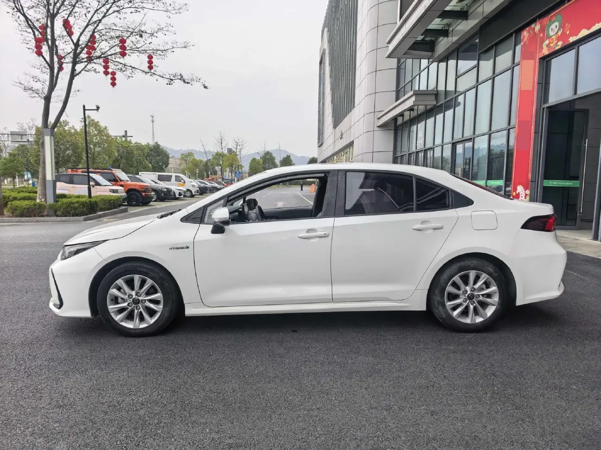 2023 Toyota Corolla 1.8L 98HP L4 E-CVT Hybrid,autocango,china used car exporter,china ev exporter,chinese used car exporter,chinese used ev exporter