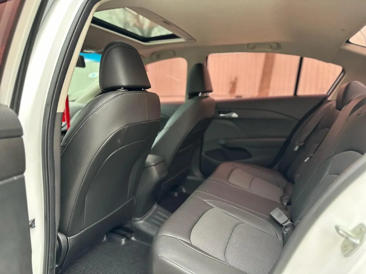 2019 Chevrolet Cavalier 1.5L 113HP L4 6AT,autocango,china used car exporter,china ev exporter,chinese used car exporter,chinese used ev exporter