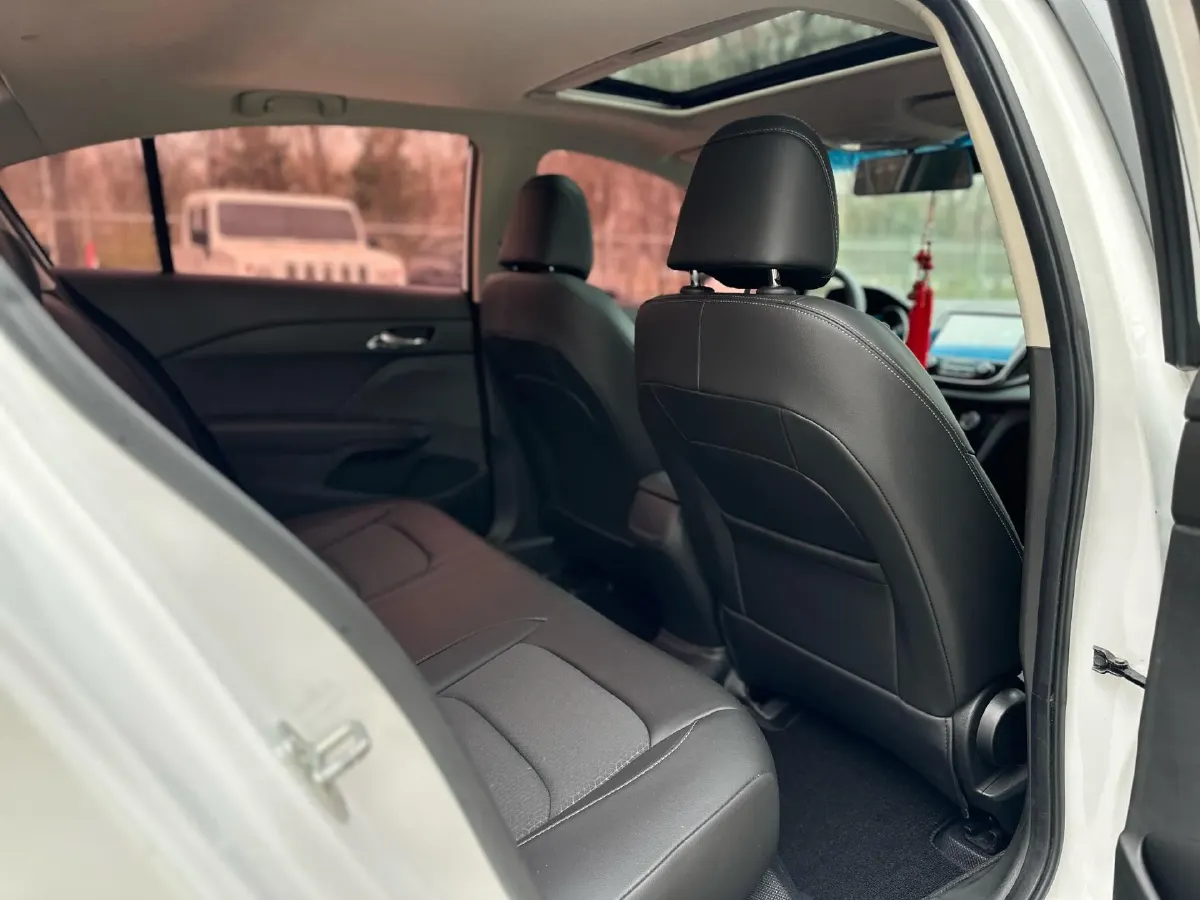 2019 Chevrolet Cavalier 1.5L 113HP L4 6AT,autocango,china used car exporter,china ev exporter,chinese used car exporter,chinese used ev exporter