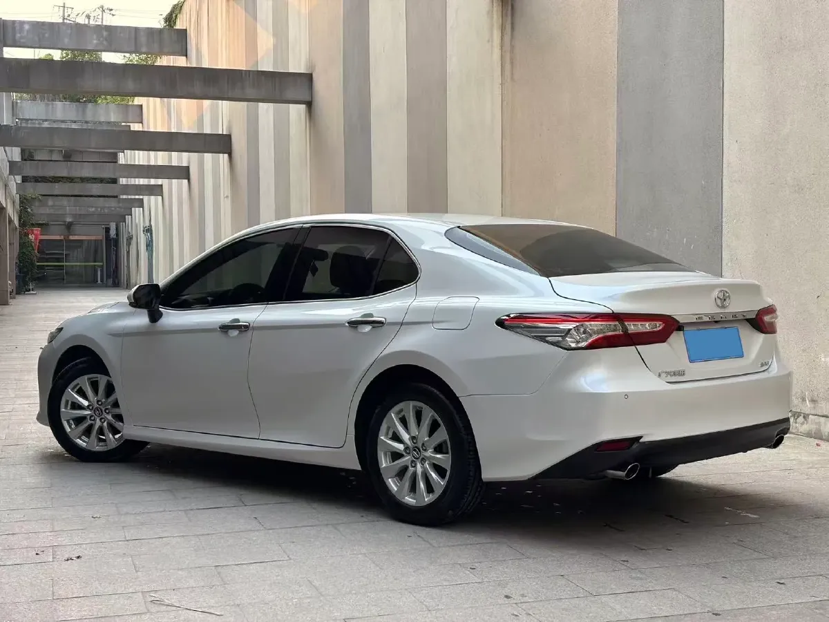 2019 Toyota Camry 2.0L 178HP L4 CVT,autocango,china used car exporter,china ev exporter,chinese used car exporter,chinese used ev exporter