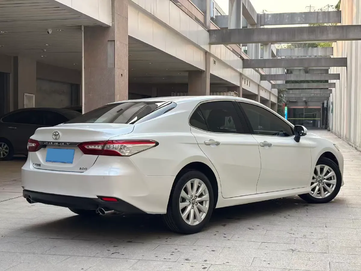 2019 Toyota Camry 2.0L 178HP L4 CVT,autocango,china used car exporter,china ev exporter,chinese used car exporter,chinese used ev exporter