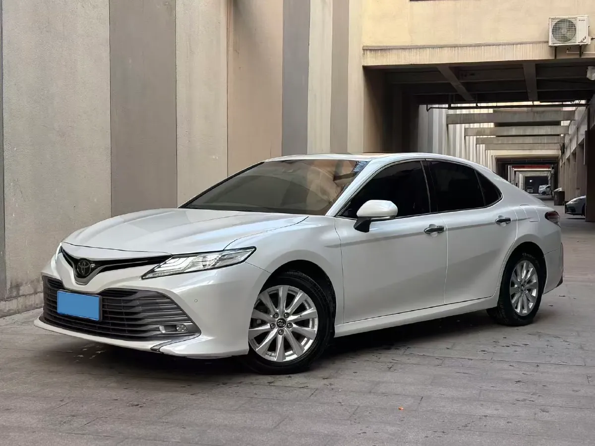 2019 Toyota Camry 2.0L 178HP L4 CVT,autocango,china used car exporter,china ev exporter,chinese used car exporter,chinese used ev exporter