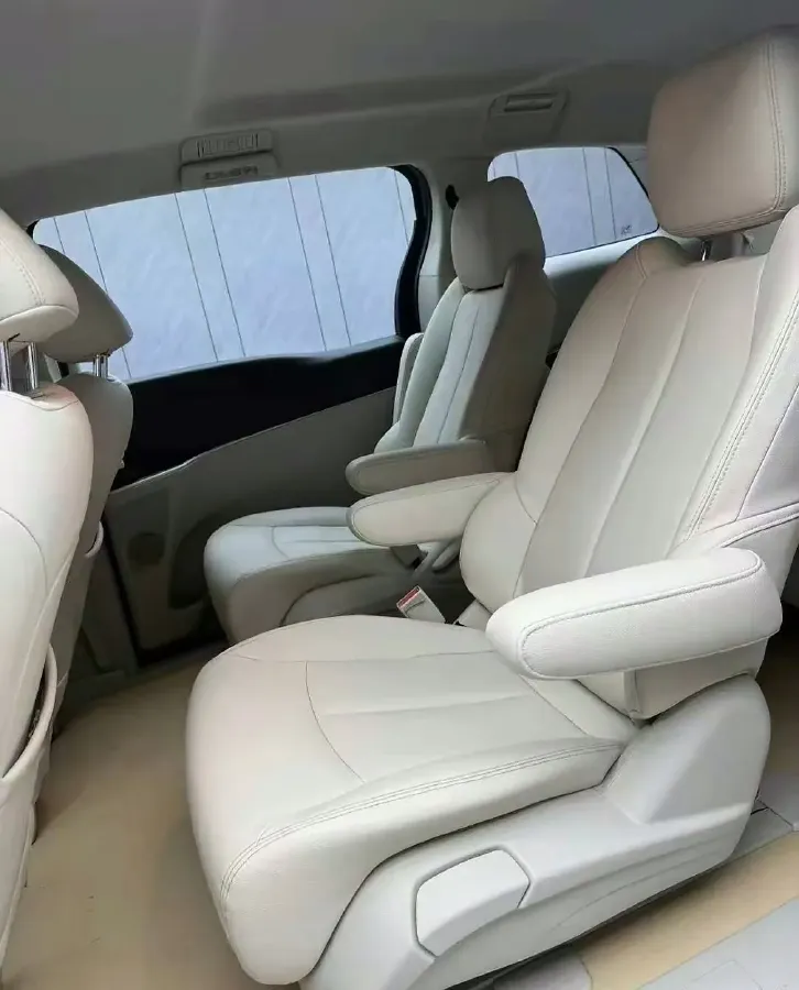 2021 Buick GL8 2.0T 237HP L4 9AT,autocango,china used car exporter,china ev exporter,chinese used car exporter,chinese used ev exporter