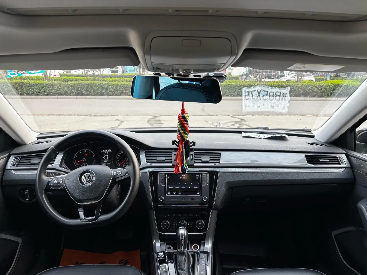 2016 Volkswagen Passat 1.8T 180HP L4 7DCT,autocango,china used car exporter,china ev exporter,chinese used car exporter,chinese used ev exporter