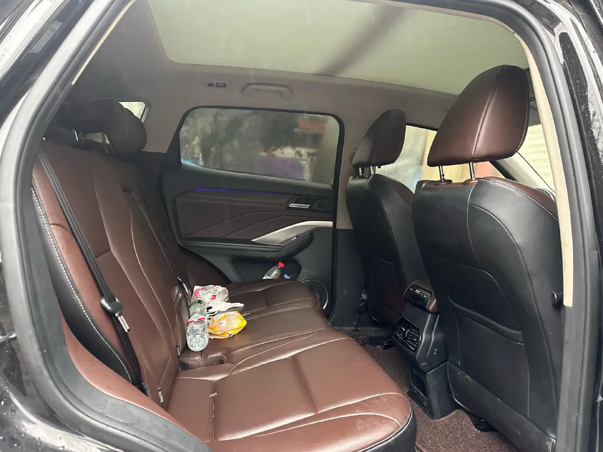 2018 WEY VV6 2.0T 197HP L4 7DCT,autocango,china used car exporter,china ev exporter,chinese used car exporter,chinese used ev exporter