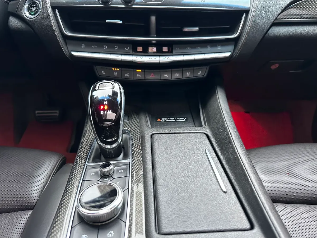 2021 Cadillac CT5 2.0T 237HP L4 10AT,autocango,china used car exporter,china ev exporter,chinese used car exporter,chinese used ev exporter