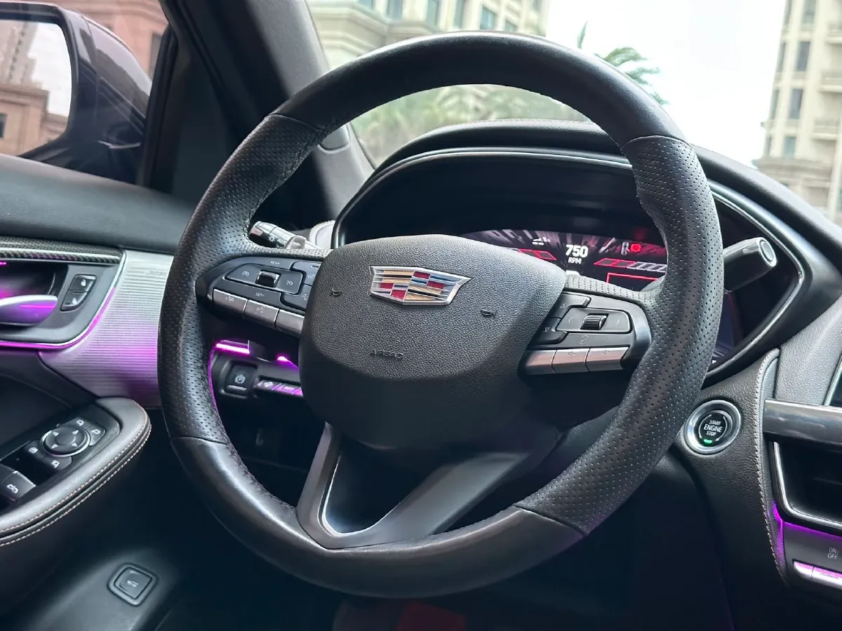 2021 Cadillac CT5 2.0T 237HP L4 10AT,autocango,china used car exporter,china ev exporter,chinese used car exporter,chinese used ev exporter