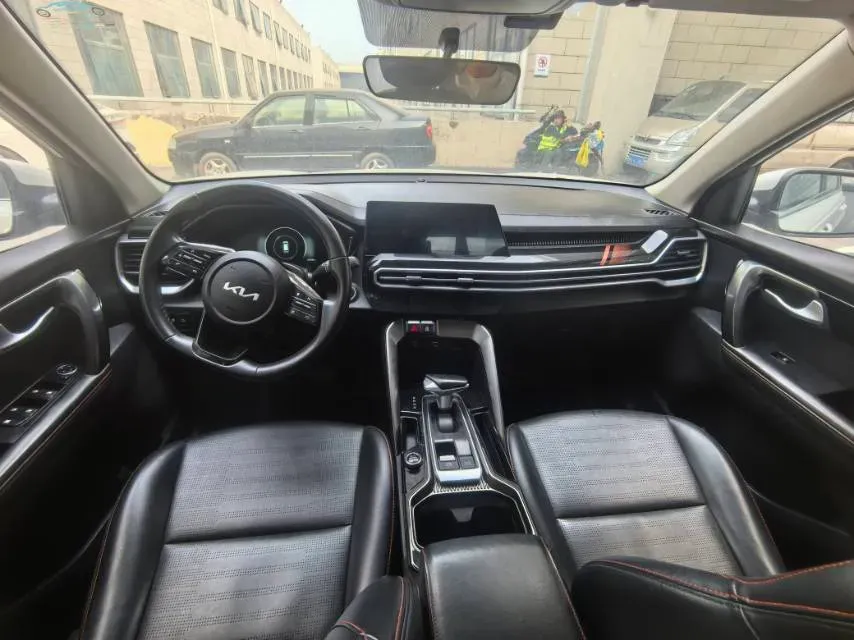 2021 Kia Sportage R 2.0L 161HP L4 6AT,autocango,china used car exporter,china ev exporter,chinese used car exporter,chinese used ev exporter