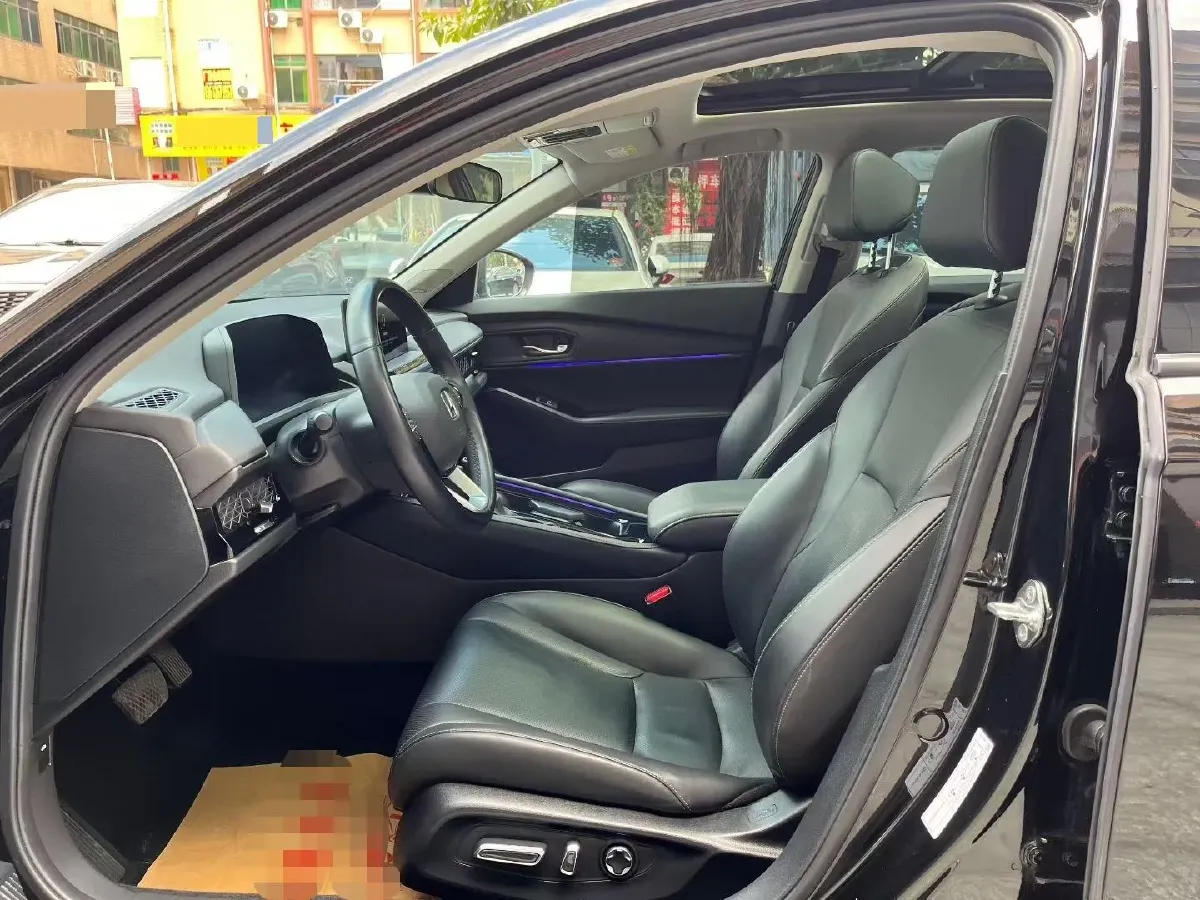 2023 Honda Accord 1.5T 192HP L4 CVT,autocango,china used car exporter,china ev exporter,chinese used car exporter,chinese used ev exporter