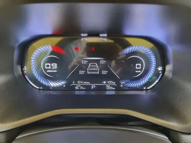 2025 Geely Emgrand 1.5L 127HP L4 CVT,autocango,china used car exporter,china ev exporter,chinese used car exporter,chinese used ev exporter