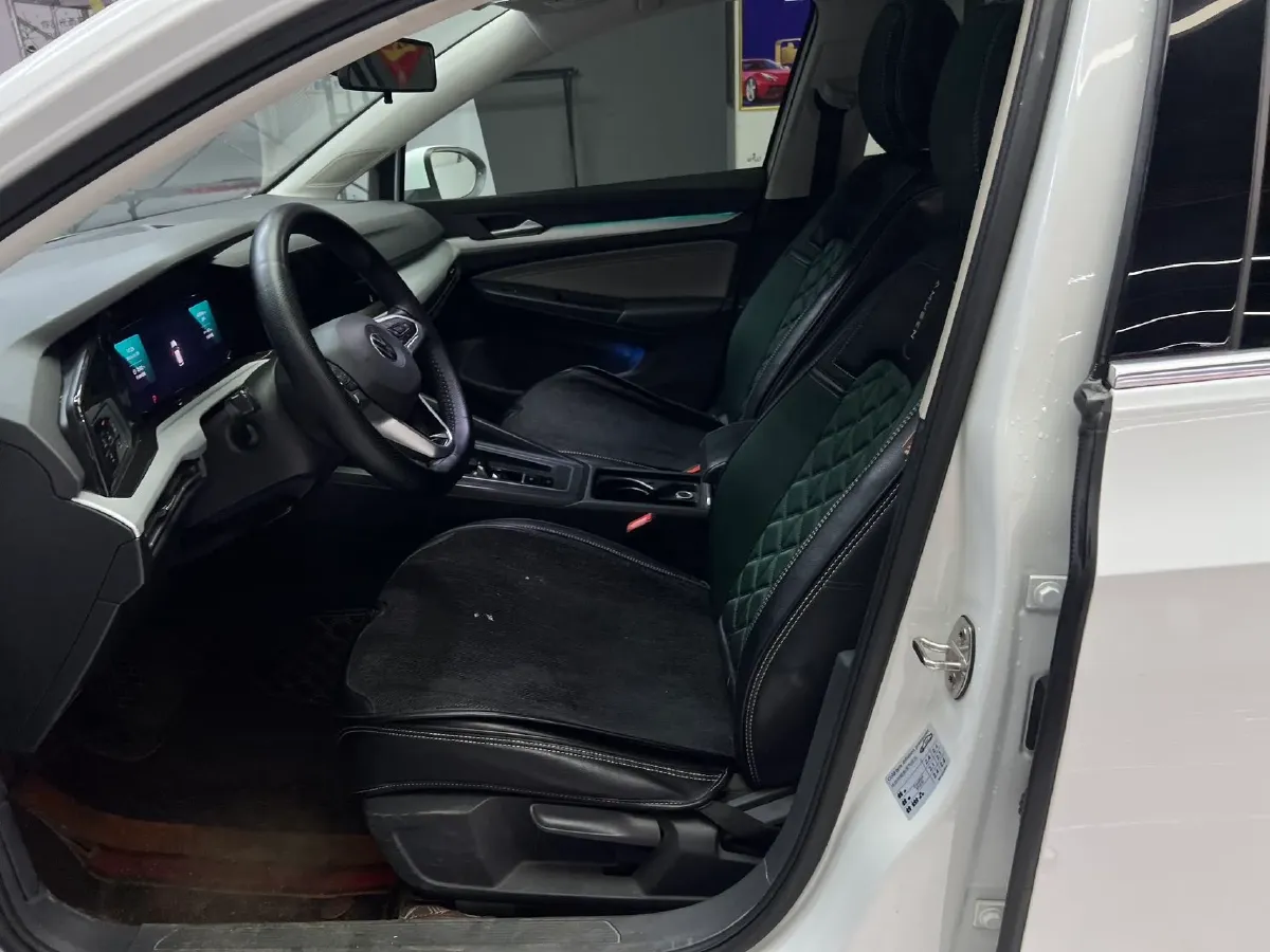 2021 Volkswagen Golf 1.4T 150HP L4 7DCT,autocango,china used car exporter,china ev exporter,chinese used car exporter,chinese used ev exporter