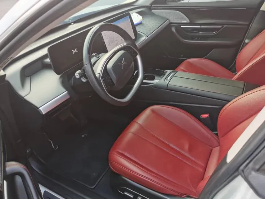 2020 DS 7 1.6T 215HP L4 8AT,autocango,china used car exporter,china ev exporter,chinese used car exporter,chinese used ev exporter