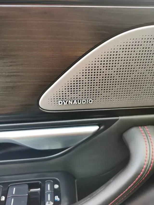 2020 DS 7 1.6T 215HP L4 8AT,autocango,china used car exporter,china ev exporter,chinese used car exporter,chinese used ev exporter