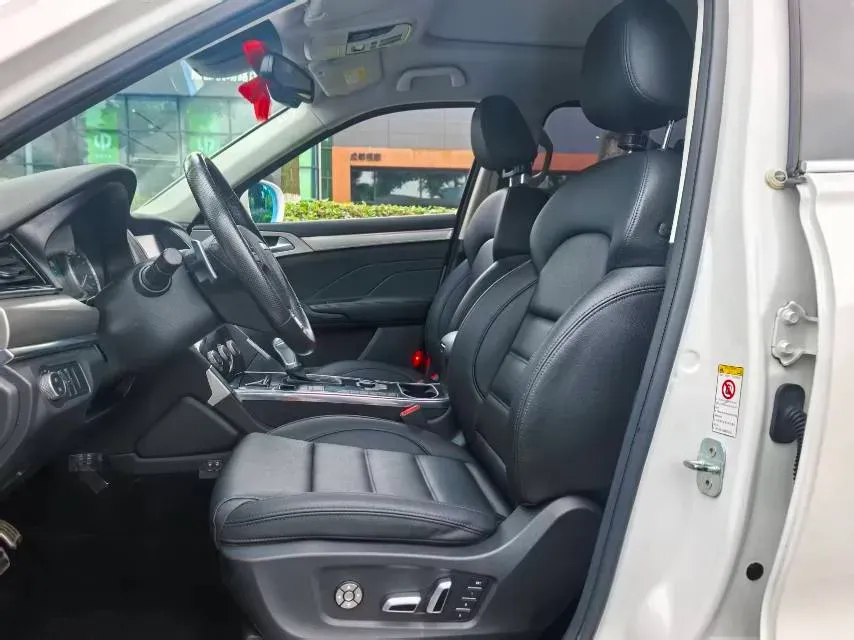 2017 Haval H7 2.0T 231HP L4 6DCT,autocango,china used car exporter,china ev exporter,chinese used car exporter,chinese used ev exporter