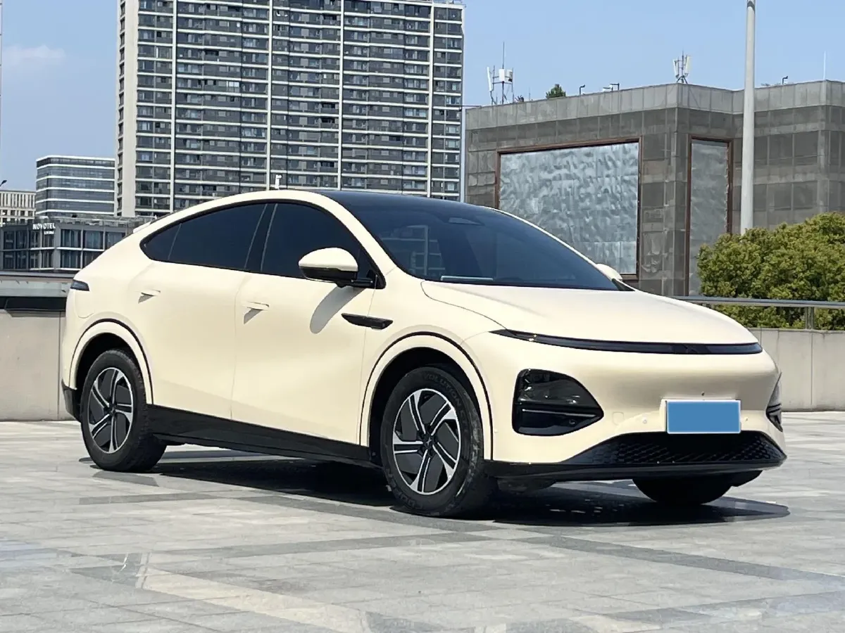 2023 Xpeng G6 BEV 66KWH,autocango,china used car exporter,china ev exporter,chinese used car exporter,chinese used ev exporter