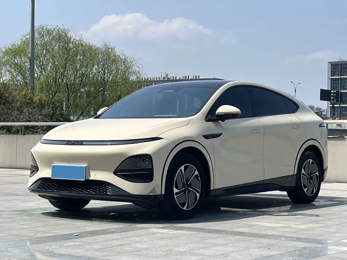 2023 Xpeng G6 BEV 66KWH,autocango,china used car exporter,china ev exporter,chinese used car exporter,chinese used ev exporter