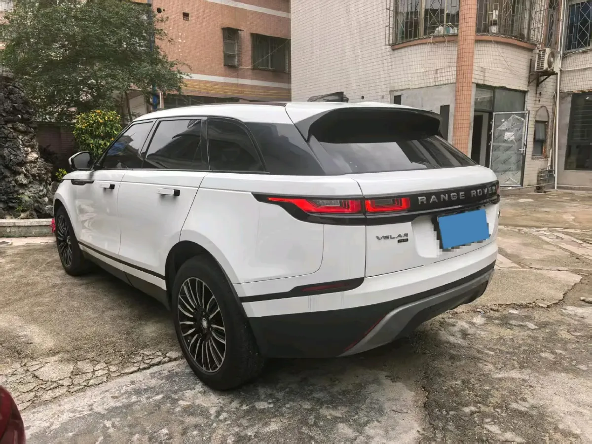 2018 Land Rover Discovery 2.0T 300HP L4 8AT,autocango,china used car exporter,china ev exporter,chinese used car exporter,chinese used ev exporter