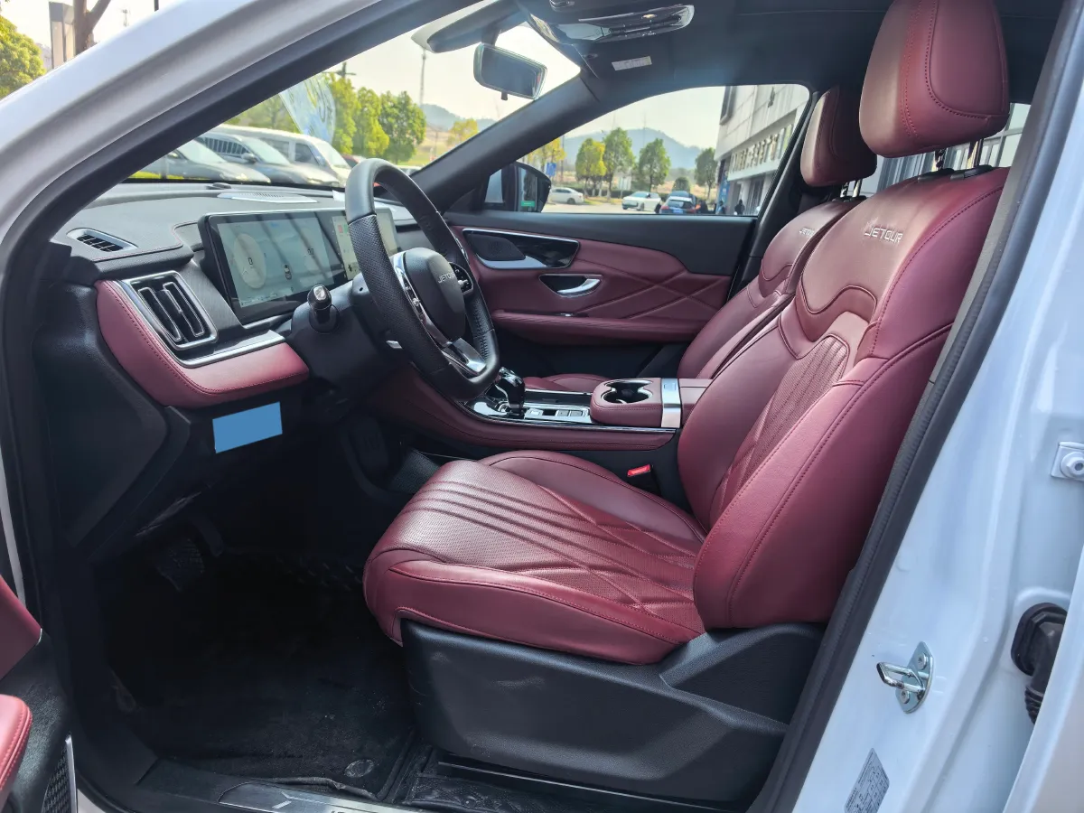 2025 Jetour X70 Plus 1.5T 156HP L4 6DCT,autocango,china used car exporter,china ev exporter,chinese used car exporter,chinese used ev exporter