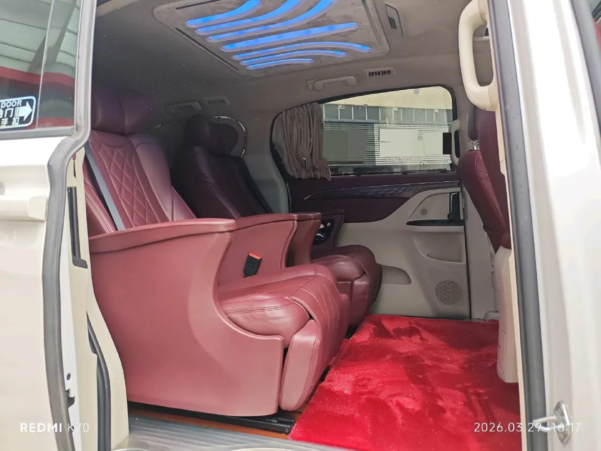 2018 Buick GL8 2.0T 260HP L4 6AT,autocango,china used car exporter,china ev exporter,chinese used car exporter,chinese used ev exporter