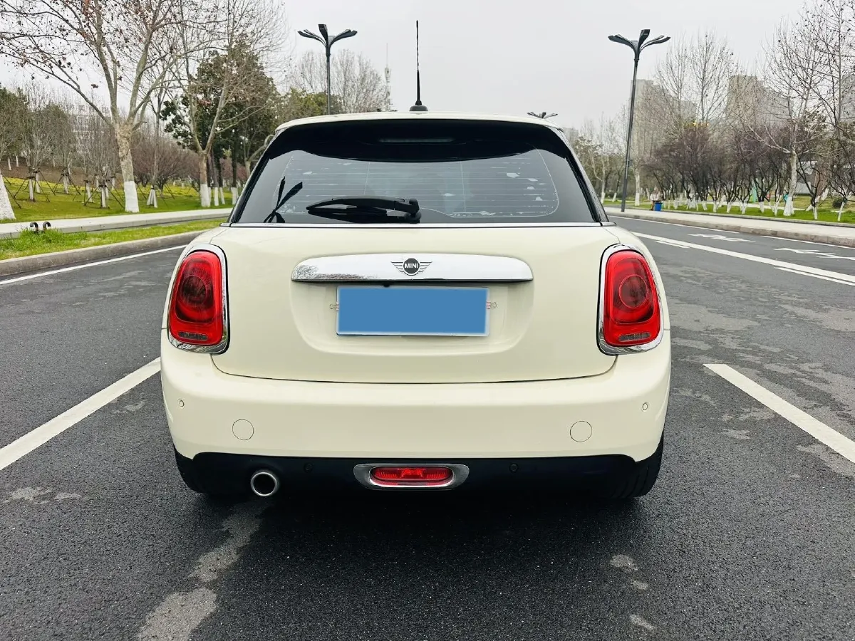2021 MINI MINI 1.5T 102HP L3 7DCT,autocango,china used car exporter,china ev exporter,chinese used car exporter,chinese used ev exporter