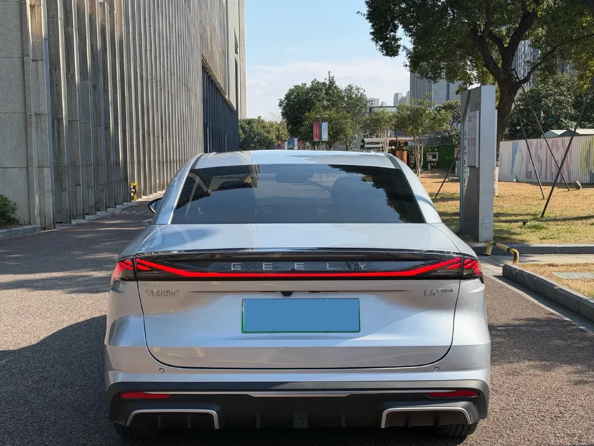 2025 BYD Seal 06 Wagon 1.5L 101HP L4 E-CVT PHEV,autocango,china used car exporter,china ev exporter,chinese used car exporter,chinese used ev exporter