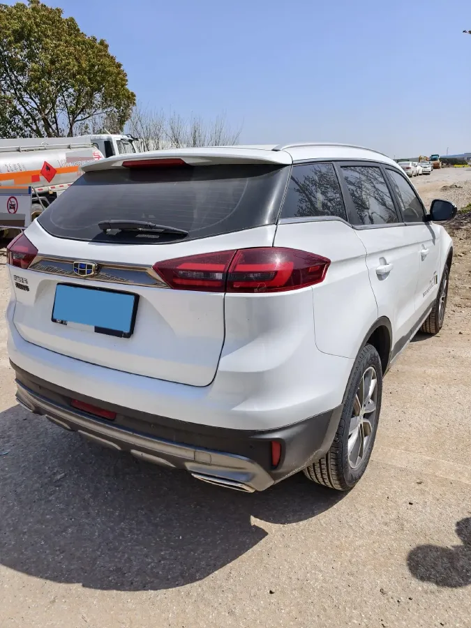 2020 Roewe i6 1.5T 169HP L4 7DCT,autocango,china used car exporter,china ev exporter,chinese used car exporter,chinese used ev exporter