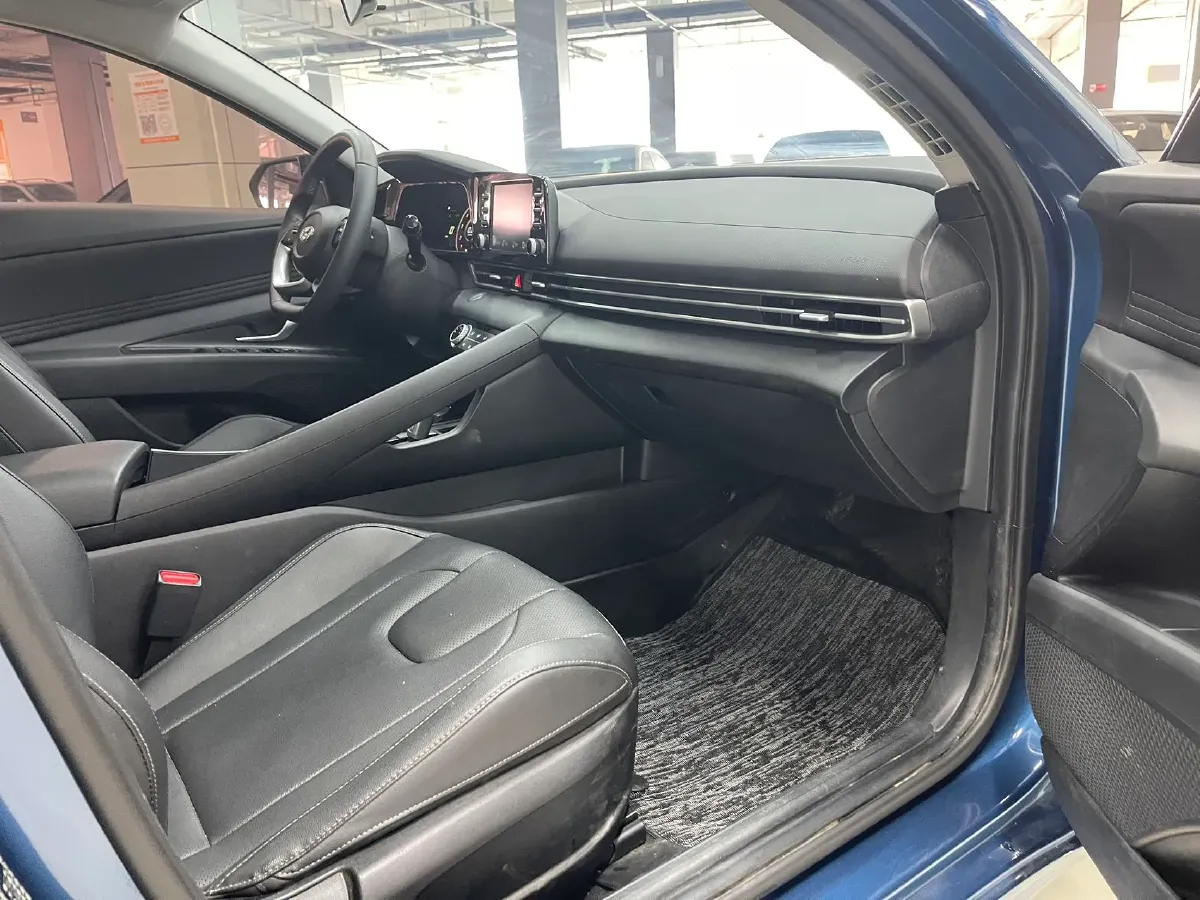 2022 Hyundai Elantra 1.5L 115HP L4 CVT,autocango,china used car exporter,china ev exporter,chinese used car exporter,chinese used ev exporter