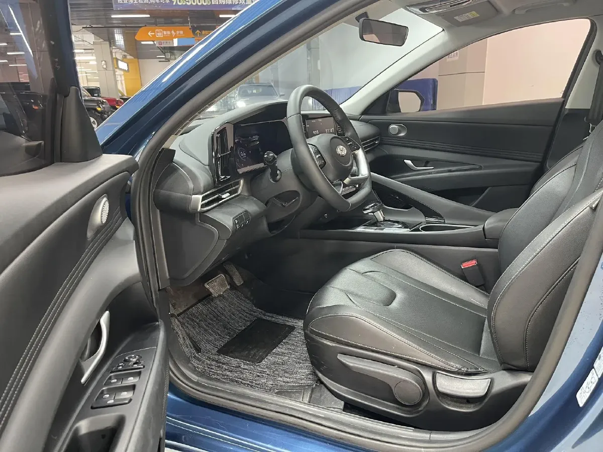 2022 Hyundai Elantra 1.5L 115HP L4 CVT,autocango,china used car exporter,china ev exporter,chinese used car exporter,chinese used ev exporter