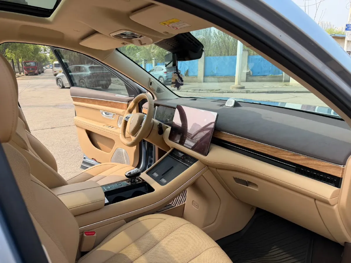 2024 AITO AITO M7 1.5T 152HP L4 REEV 40KWH,autocango,china used car exporter,china ev exporter,chinese used car exporter,chinese used ev exporter