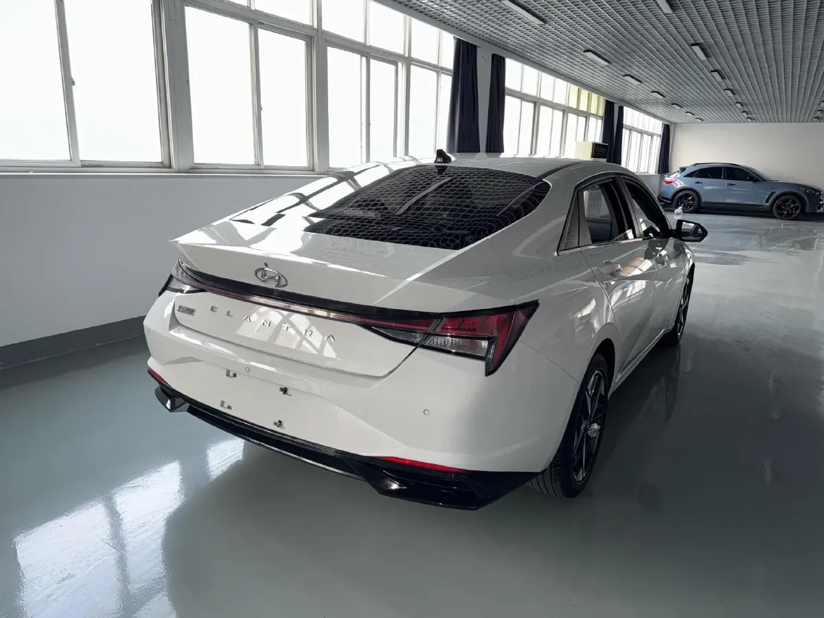 2021 Hyundai Elantra 1.5L 115HP L4 CVT,autocango,china used car exporter,china ev exporter,chinese used car exporter,chinese used ev exporter