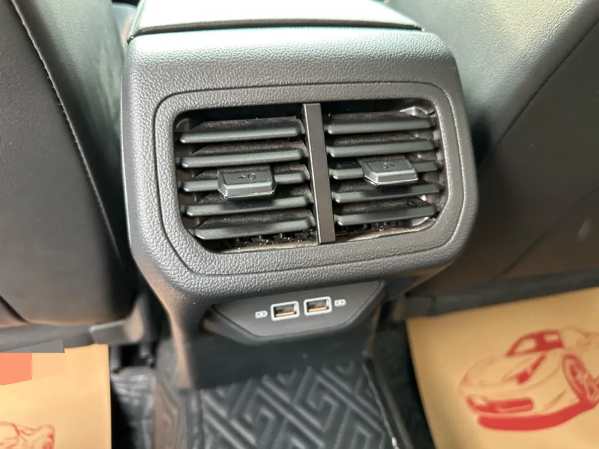 2023 Volkswagen Bora 1.2T 116HP L4 7DCT,autocango,china used car exporter,china ev exporter,chinese used car exporter,chinese used ev exporter