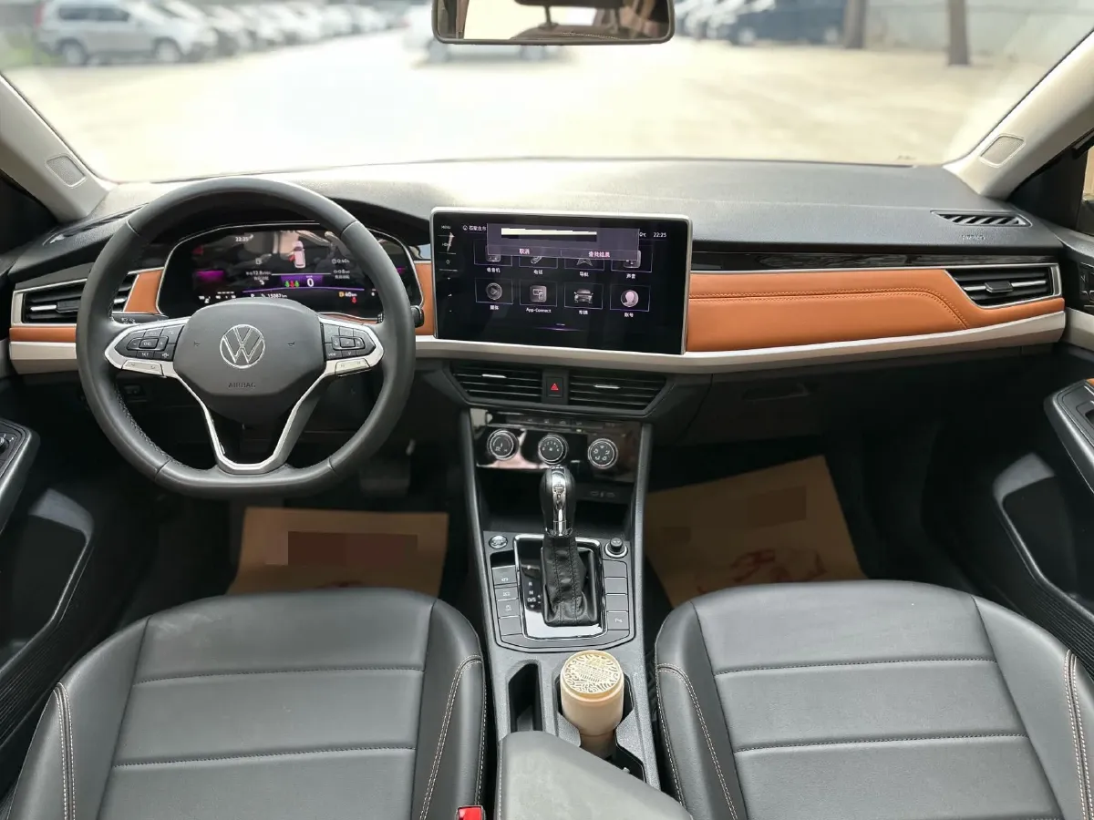 2023 Volkswagen Bora 1.2T 116HP L4 7DCT,autocango,china used car exporter,china ev exporter,chinese used car exporter,chinese used ev exporter