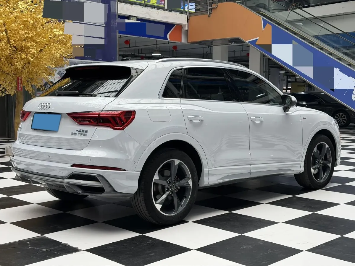 2022 Audi Q3 1.4T 150HP L4 7DCT,autocango,china used car exporter,china ev exporter,chinese used car exporter,chinese used ev exporter