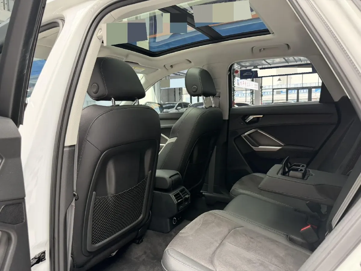 2022 Audi Q3 1.4T 150HP L4 7DCT,autocango,china used car exporter,china ev exporter,chinese used car exporter,chinese used ev exporter