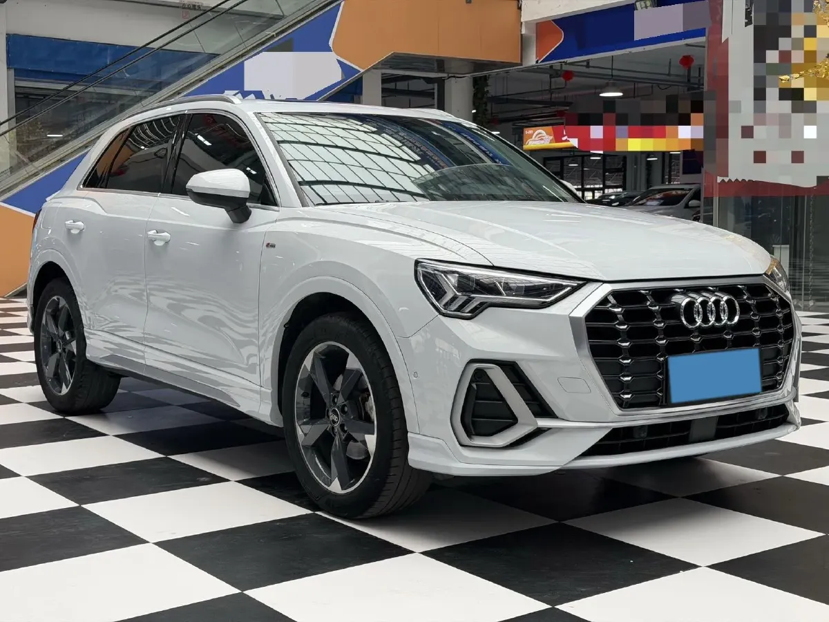 2022 Audi Q3 1.4T 150HP L4 7DCT,autocango,china used car exporter,china ev exporter,chinese used car exporter,chinese used ev exporter