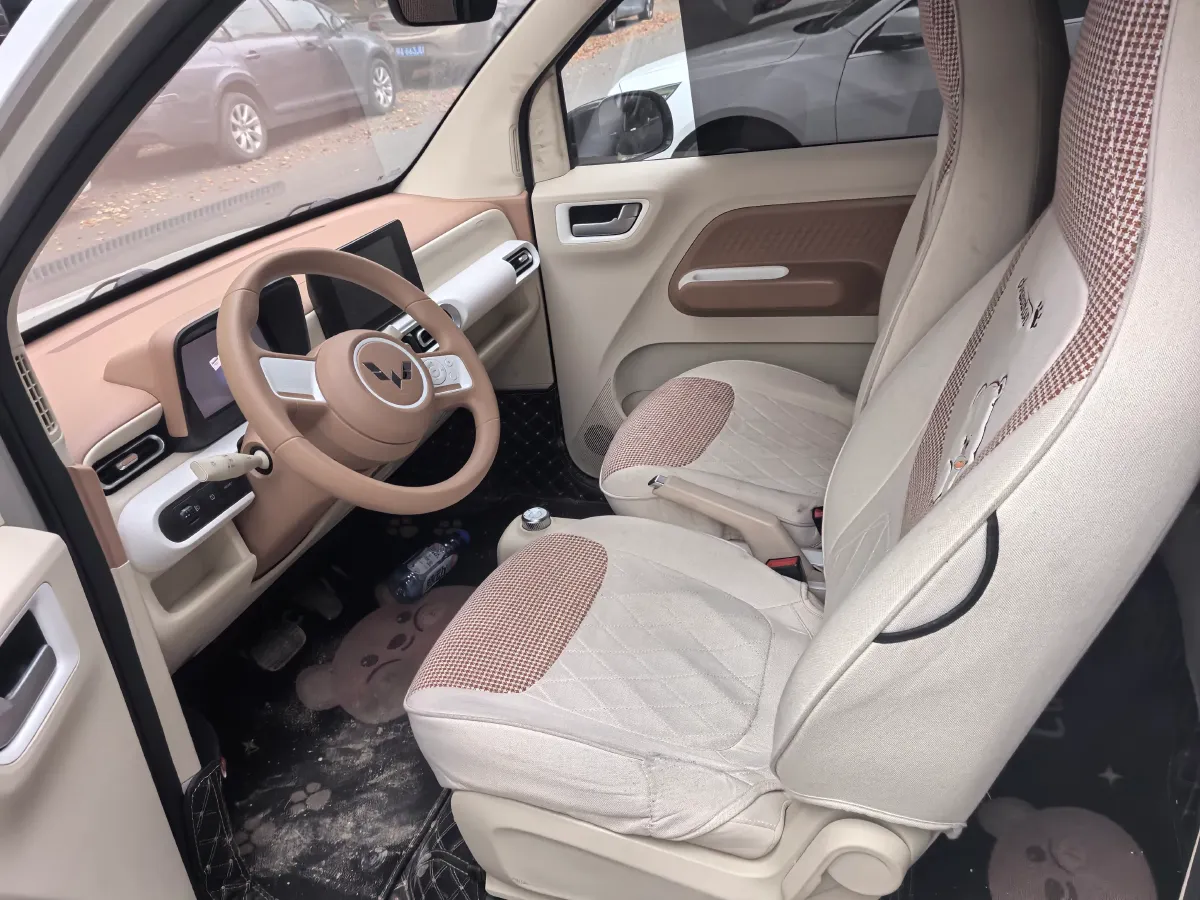 2024 WuLing HongGuang MINI EV BEV 17.3KWH,autocango,china used car exporter,china ev exporter,chinese used car exporter,chinese used ev exporter