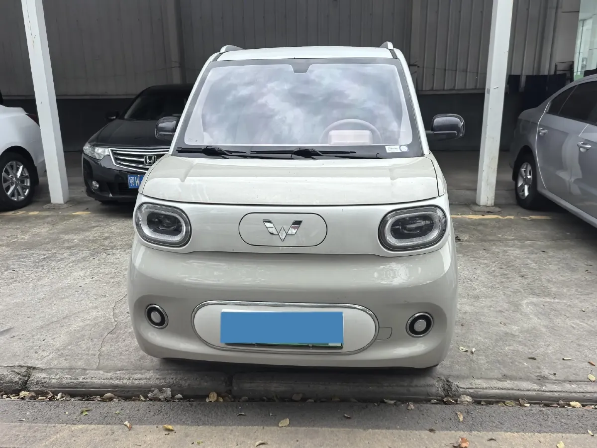 2024 WuLing HongGuang MINI EV BEV 17.3KWH,autocango,china used car exporter,china ev exporter,chinese used car exporter,chinese used ev exporter