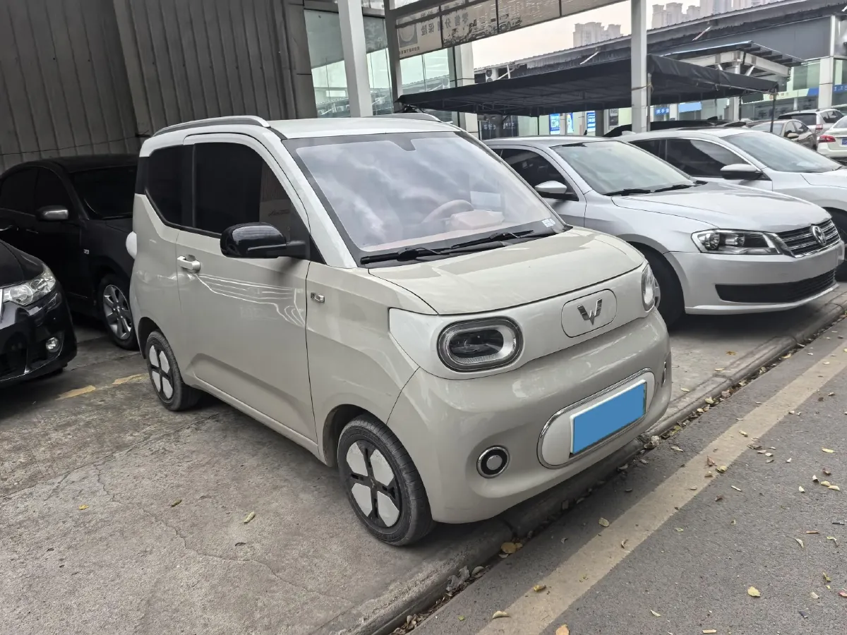 2024 WuLing HongGuang MINI EV BEV 17.3KWH,autocango,china used car exporter,china ev exporter,chinese used car exporter,chinese used ev exporter