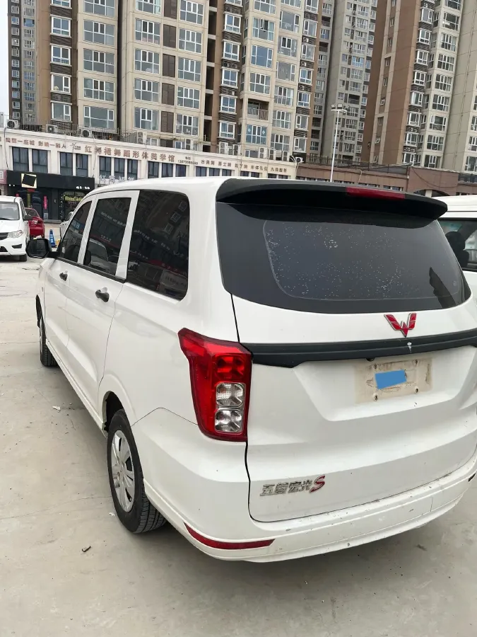 2019 WuLing HongGuang 1.5L 99HP L4 6MT,autocango,china used car exporter,china ev exporter,chinese used car exporter,chinese used ev exporter