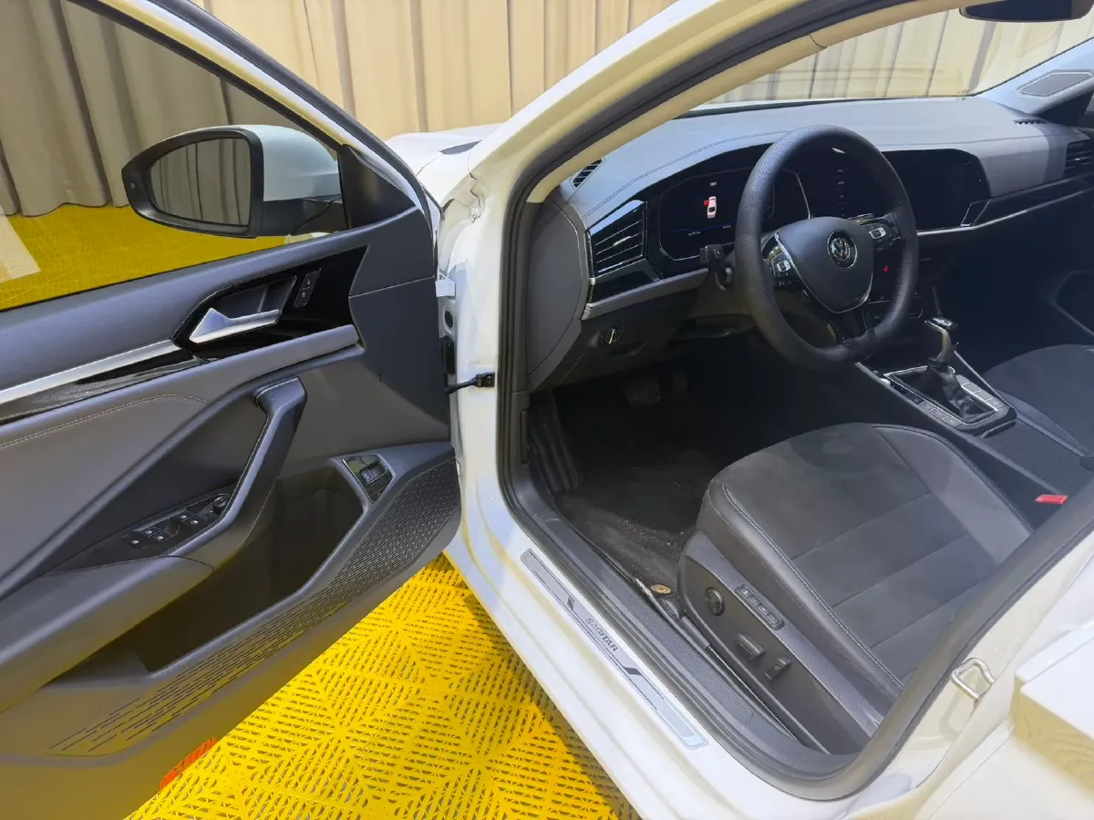 2021 Volkswagen Sagitar 1.4T 150HP L4 7DCT,autocango,china used car exporter,china ev exporter,chinese used car exporter,chinese used ev exporter