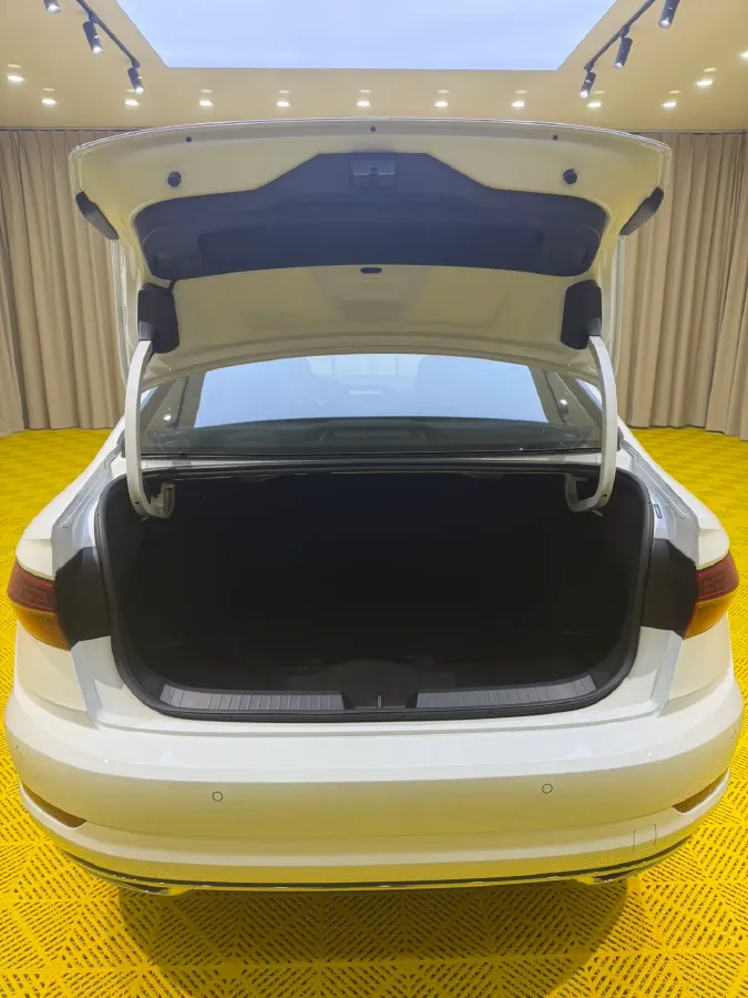 2021 Volkswagen Sagitar 1.4T 150HP L4 7DCT,autocango,china used car exporter,china ev exporter,chinese used car exporter,chinese used ev exporter