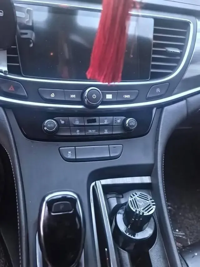 2021 Buick Larcosse 1.5T 169HP L4 9AT,autocango,china used car exporter,china ev exporter,chinese used car exporter,chinese used ev exporter