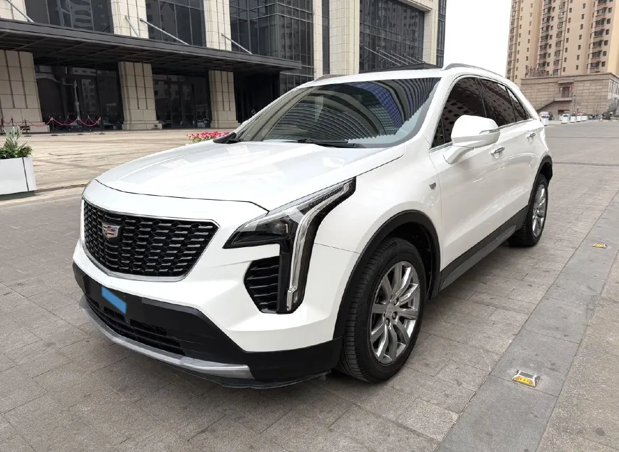 2020 Cadillac XT4 2.0T 241HP L4 9AT,autocango,china used car exporter,china ev exporter,chinese used car exporter,chinese used ev exporter