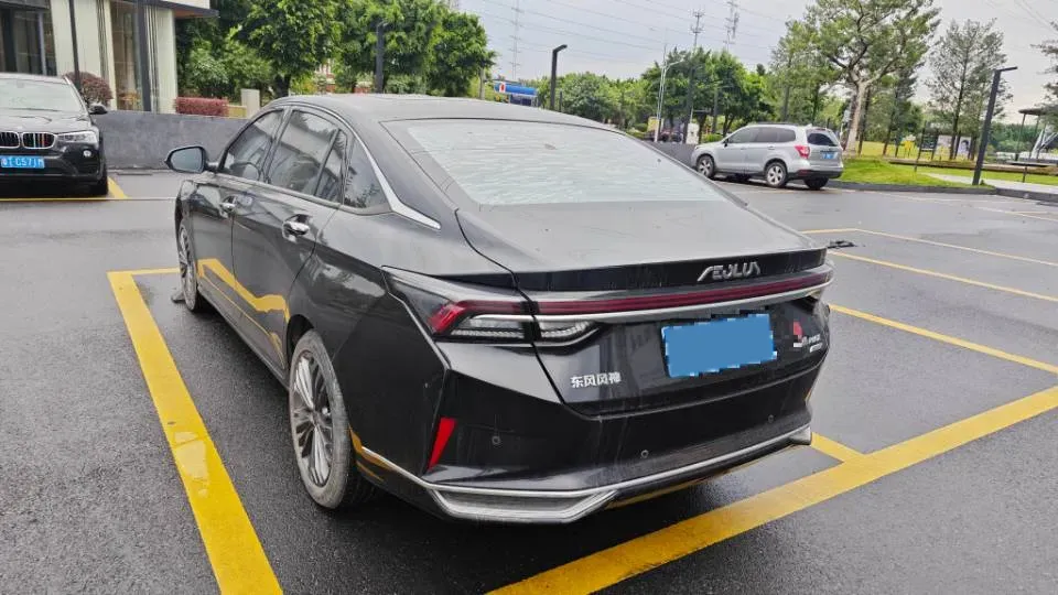 2021 DongFeng Aeolus YiXuan MAX 1.5T 190HP L4 7DCT,autocango,china used car exporter,china ev exporter,chinese used car exporter,chinese used ev exporter