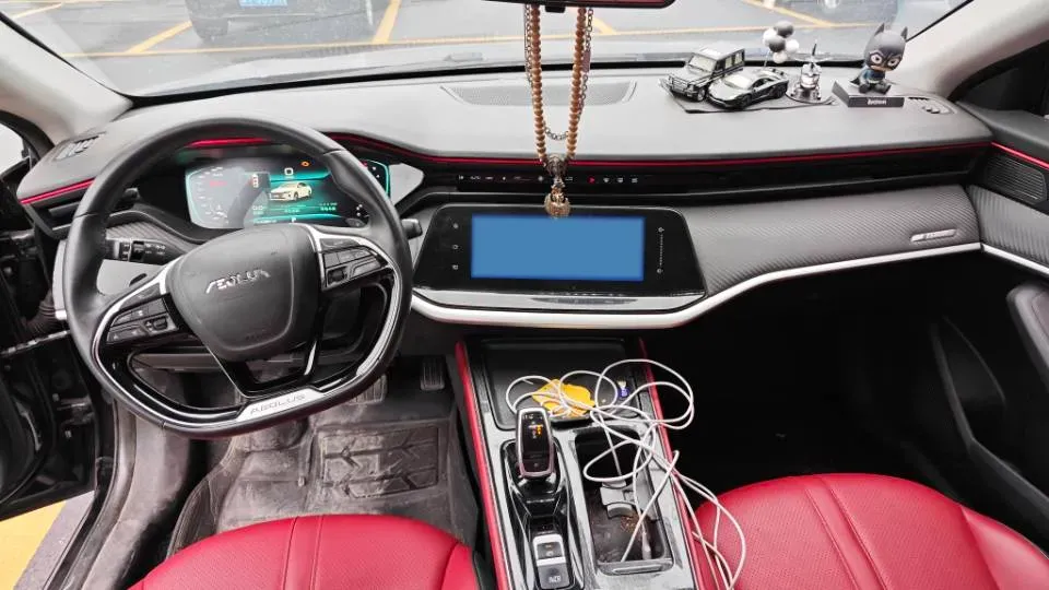 2021 DongFeng Aeolus YiXuan MAX 1.5T 190HP L4 7DCT,autocango,china used car exporter,china ev exporter,chinese used car exporter,chinese used ev exporter