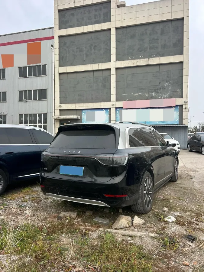 2025 AITO AITO M9 REEV 160HP REEV 52KWH,autocango,china used car exporter,china ev exporter,chinese used car exporter,chinese used ev exporter