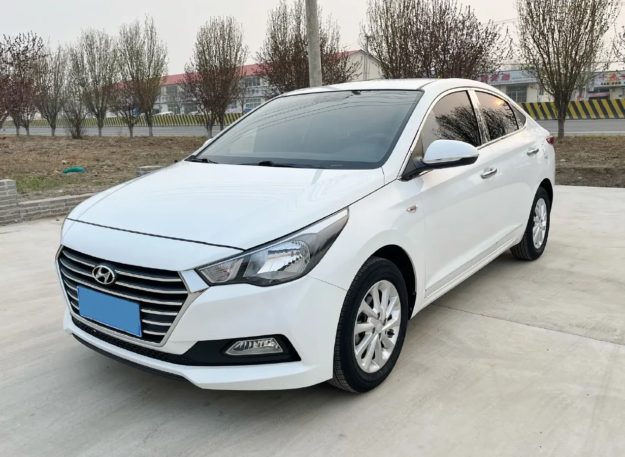 2016 Hyundai Verna 1.4L 100HP L4 6MT,autocango,china used car exporter,china ev exporter,chinese used car exporter,chinese used ev exporter