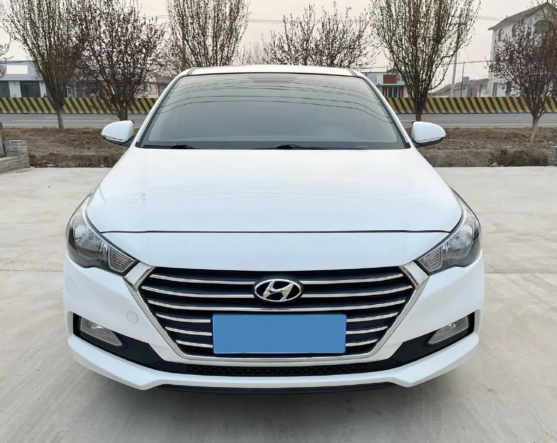 2016 Hyundai Verna 1.4L 100HP L4 6MT,autocango,china used car exporter,china ev exporter,chinese used car exporter,chinese used ev exporter