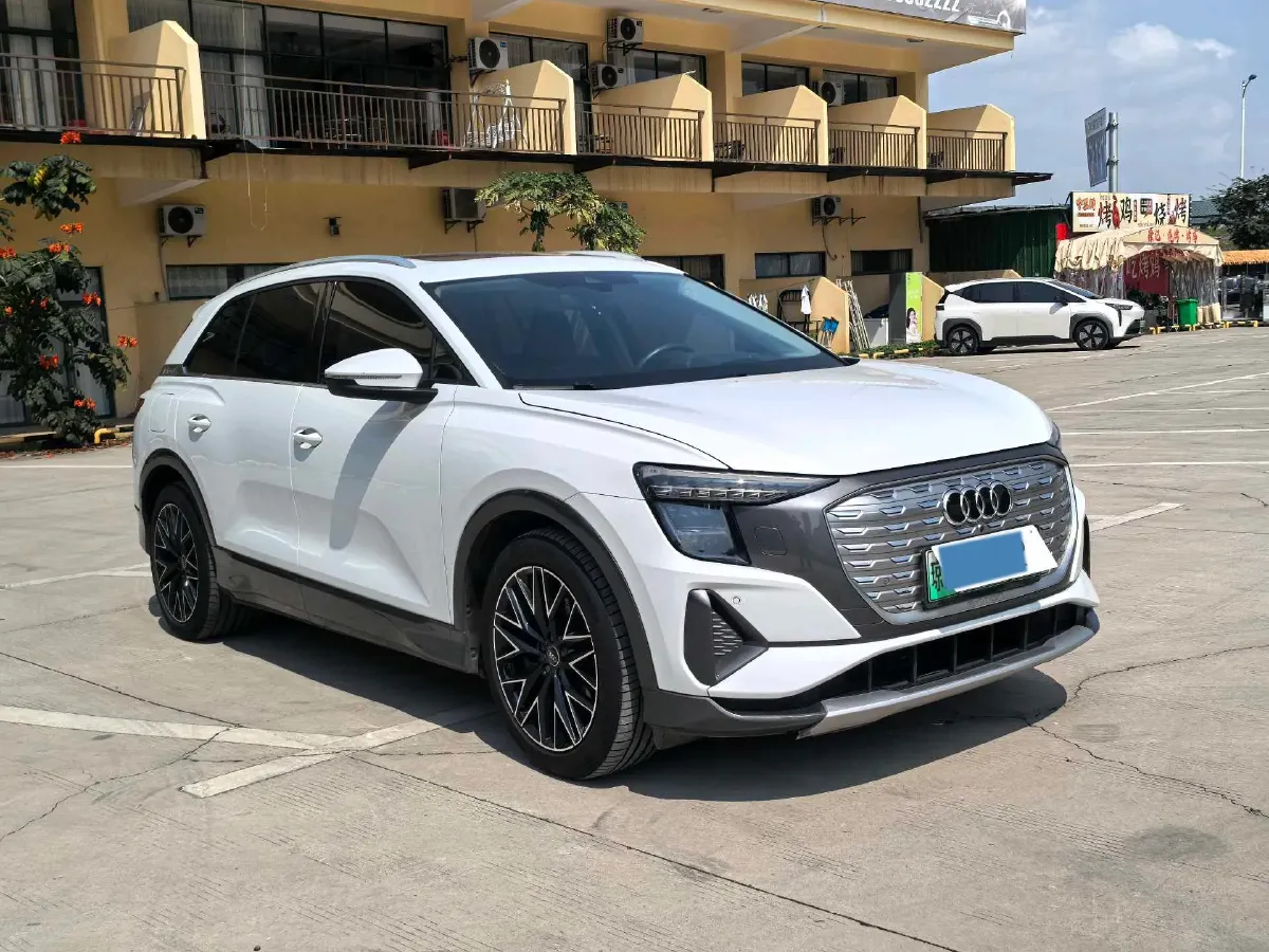 2023 Audi Q5 e-tron BEV 83.4KWH,autocango,china used car exporter,china ev exporter,chinese used car exporter,chinese used ev exporter